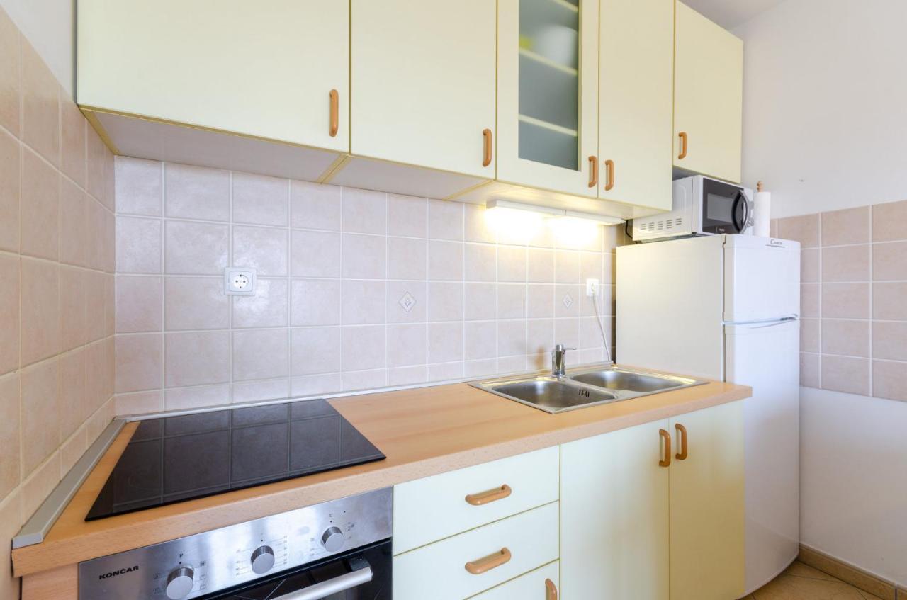 Juanita Apartment Драмал Екстериор снимка